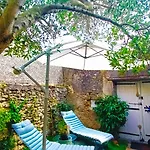 Teletravail & Bien-etre Inclus Avec , Wifi Debit Et Repas Proche De Carcassonne 3* Pexiora